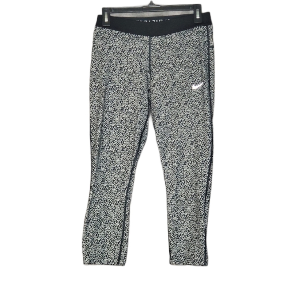NIKE PRINTED CAPRI CROP LEGGING